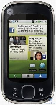 Телефон Motorola CLIQ XT